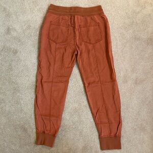 NWOT - Anthropologie Joggers